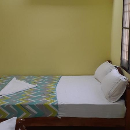 Varadhar Guest House Kanchipuram Ngoại thất bức ảnh